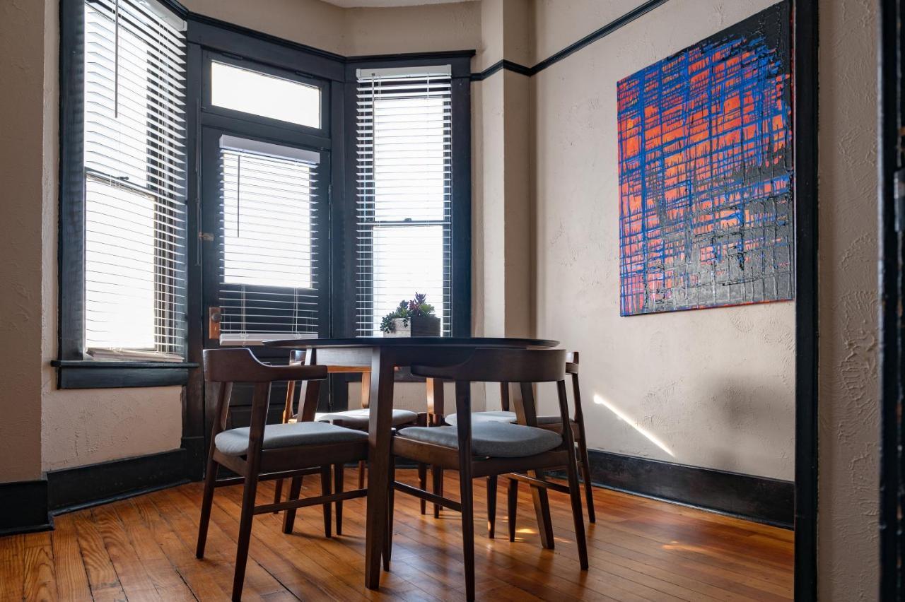 Updated 3 Bedroom Unit With Balcony! ケープジラード エクステリア 写真